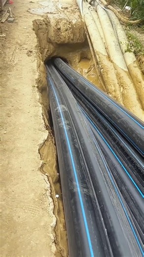 How Engineers Install Pipelines Without Digging Roads 🚧⚙️ #shorts #engineering