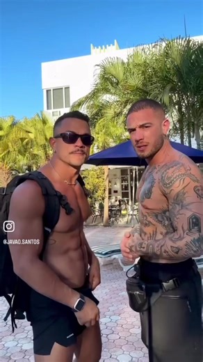 😎😎 #miami #gay With the hottie @Javao.Santos | Miami