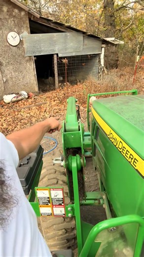 207K views · 9.5K reactions | Teaching the boss how to feed the cows with a John Deere! Proud of her! #johndeere #tractor #cows | Brent Loughridge | Facebook