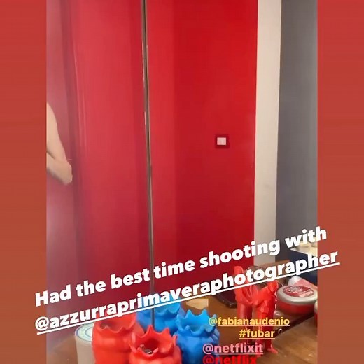 Fabiana Udenio on Instagram: "Had a blast today shooting with @azzurraprimaveraphotographer !!! We were blessed with pleasant temperatures and the good old Roman breeze that has been missing in action as of late...what a enjoyable #photoshoot Italian style 🇮🇹🇮🇹🇮🇹 Getting ready for the end of the strike and thinking positive 🙏🙏💪💪Wishing for a good and fair resolution that guarantees the survival of our craft and that of the writers! I can't wait to share it with all of you! #headshots #