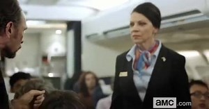Découvrez dès maintenant le premier épisode de la nouvelle web-série basée sur #FearTheWalkingDead, intitulé "Flight 462", qui servira à l'introduction d'un nouveau personnage pour la seconde saison du spin-off de #TheWalkingDead. | The Walking Dead. France