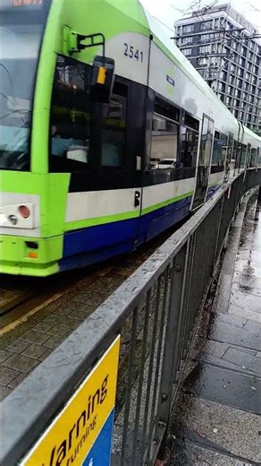London Trams Tram arriving at East Croydon 7/2/26