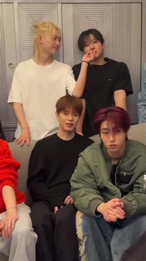 𝕊𝕋𝔸𝕐 | Stray Kids Felix on Instagram: "Felix being adorable on Stray Kids Japan IG live 🩵 #felix #leefelix #felixlee #skz #straykids #straykidsfelix #felixstraykids #Yonglixx #felixfreckles #felixsunshine #cutefelix #용복 #필릭스 #フィリックス #kpop #kpopvisual #fyp #lovefelix #changbin #han #Seungmin #leeknow #hyunjin #bangchan #changbin"