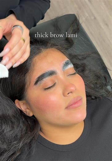 Brow Transformation: The Ultimate Brow Lamination Tutorial