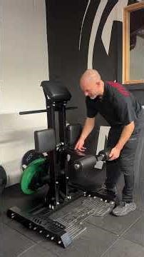 This Is the World’s First Standing Leg Extension (Also a Leg Curl)