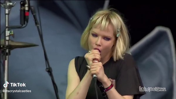 Crystal Castles Crimewave Live Performance Concert Highlights