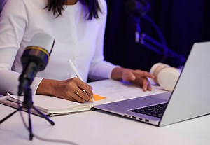 How to Write a Great Video Script (Beginner Guide 2025) | Envato Tuts