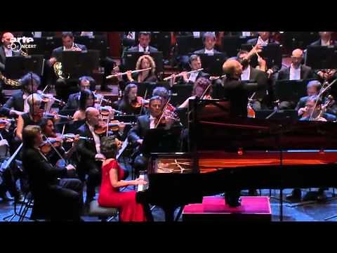 Khatia Buniatishvili plays Piano Concerto No. 2 by S. Rachmaninov