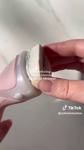 Schick Intuition Advanced Moisture - No-Shave Gel Shaving Solution
