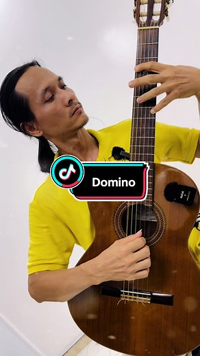 Guitar Tutorial for Domino Melody and Chords