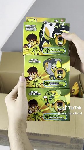 Unboxing das Caixas de Bonecos do Ben 10 e Omnitrix