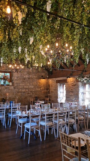 A beautiful lunch at @tullymill today as they welcomed guests from Belgium & the Netherlands. . . . . . . @lilly.tours | Fermanagh Lakelands