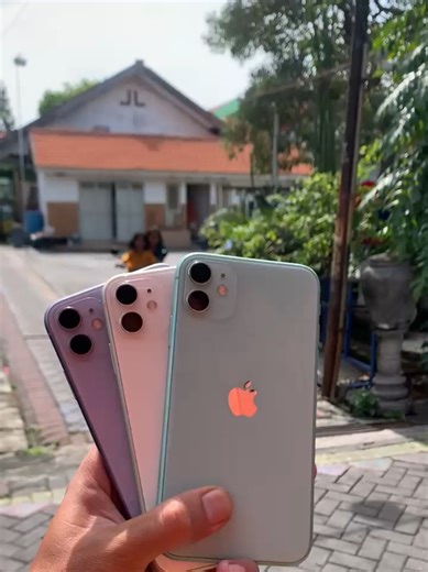 iPhone 11 64GB iBox warna cantik cantik - kondisi Good Condution - face id on - trutone on - Lcd original - Fulset original - kamera D/B bersih no jamur - kondisi siap pakai harga 4.550.000 Garansi personal 7hari Terima jual beli handphone Lokasi Mojokerto kota / Di rumah wa only 085-717-498-426 #iphone #iphone11 #ibox #iphonesecondmojokerto #mojokerto