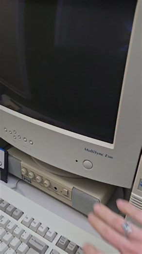 Michael on Instagram: "POST BEEP 💾 . . . #asmr #90s #startup #nostalgia"