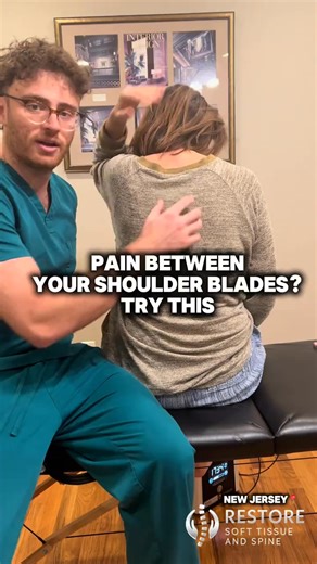 Treating the C6–C7 nerve roots to take pressure off those irritated discs that shoot pain down into the shoulder blade area 👇 Not all shoulder blade pain is coming from the local muscles. A C6–C7 irritated disc can refer pain right between your shoulder blades — and if the nerve roots are stuck in adhesion, the pressure becomes even worse. By releasing adhesion around the C6–C7 nerve roots, we help the nerve glide again, reduce disc irritation, and relieve that deep, nagging shoulder blade pain