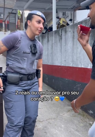 Espalhando o Amor de Cristo através do Louvor