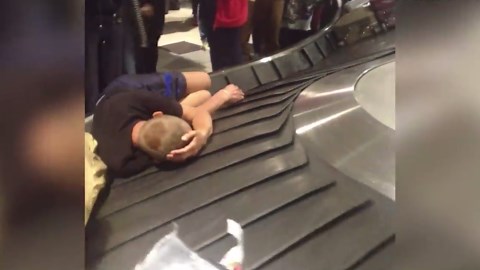 Shocking Plane Fail Moments You Won’t Believe | Fire, Chaos, and Runaway Crabs 🛩️🦀