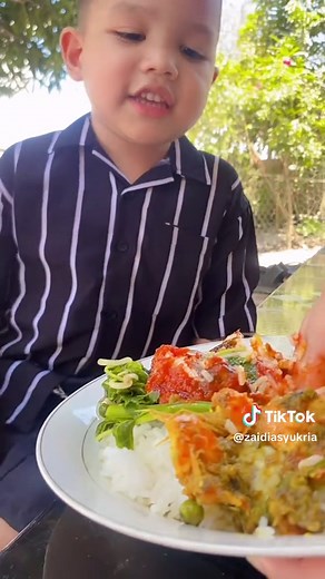 Mukbang Kampung: Lezatnya Makanan Desa