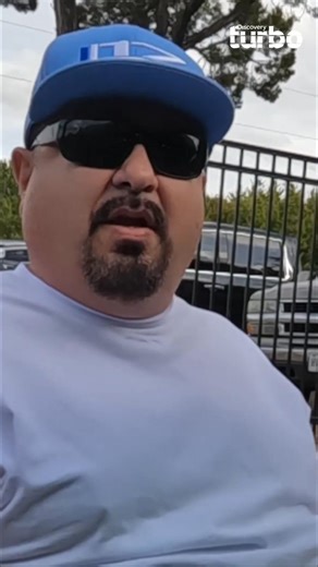 Impacto total al ver un convertible rojo imposible de ignorar ❤️🚘 #SueñosMecánicos Descubre más contenidos como este en #HBOMax Suscríbete ahora https://bit.ly/MAX-DiscoveryTurbo | Discovery Turbo