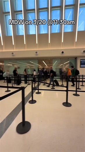 Seguridad en el Aeropuerto de Chicago en Menos de 10 Minutos