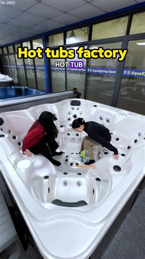 Experience the Benefits of a Hot Tub Massage