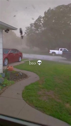 the lawn ain’t gonna mow itself 🤣 #weather #tornado #nebraska #comedy