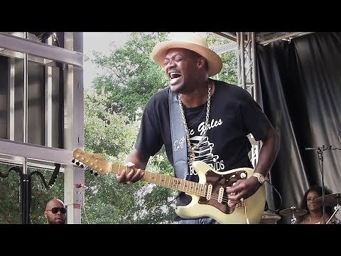 Eric Gales - "Layin' Down the Blues" (Live at the 2019 DIGF)