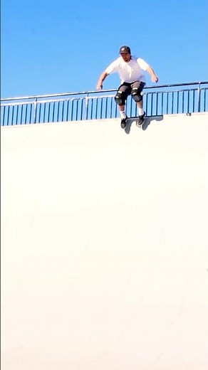 How to use knee pads #skateboarding