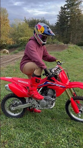 Brand New CRF150R Start Up and Walk Around