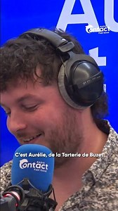 On the weekend, Aurélie and Kévin call a bakery... If they listen to Radio Contact, they win 🥳