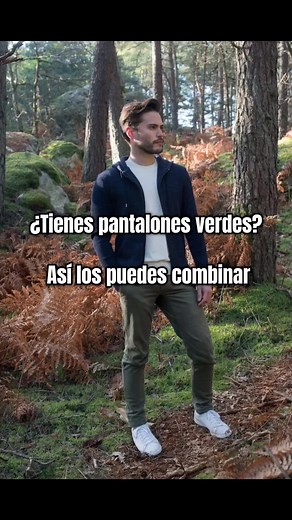 Ideas creativas para combinar pantalones verdes masculinos