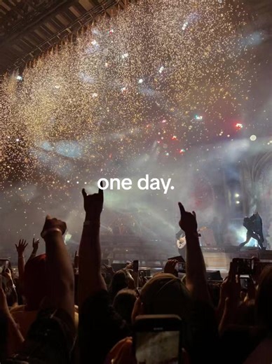 Ghost Band's Spectacular Concert Experience: Skeletour