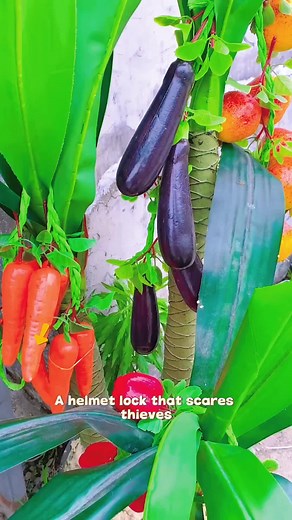 The helmet lock that must be installed on every electric vehicle is easy to install and use.#tiktokshopcrossborder_seasales #securitylock #electriccar