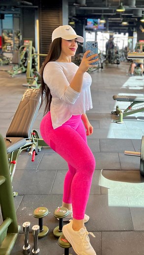 NAYRA on Instagram: "My leg workout routine❤️🔥💪"