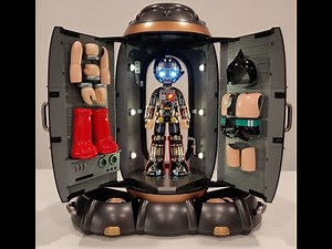 Blitzway Astro Boy Die Cast Statue and Deluxe Diorama Base Unboxing!