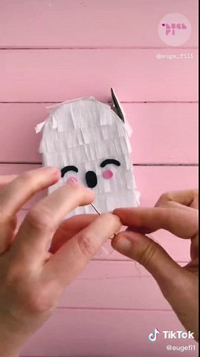 Cómo hacer mini piñata fantasma de Halloween