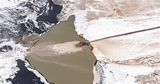 Alberta regulator challenges legal basis of Imperial Oil tailings spill lawsuit