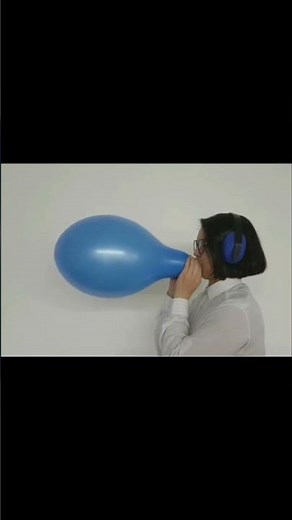 A balloon a day - Day 5 #looner #loonergirl #balloonblowtopop #balloonpop #btp #b2p #blowtopop