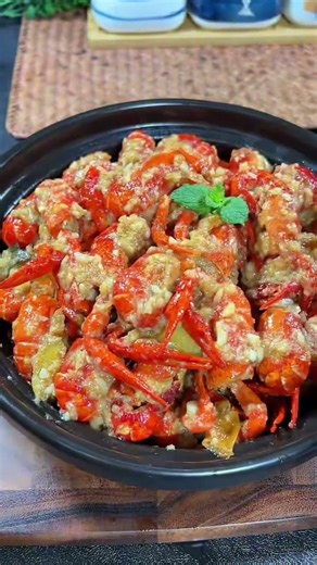 Braised Pork Knuckles with Soybeans | Fall-Off-the-Bone Tender & Savory Recipe #porkchilly #cooking