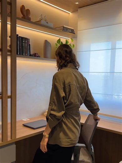 Solução para acabar com os fios aparentes | DZ Studio Arquitetos #interiordesign #interiores #arquiteturadeinteriores #soluçõesinteligentes #desingdeinteriores #apartamento #campinas #saopaulo #apartamentos #apartment #obra #dicas #office