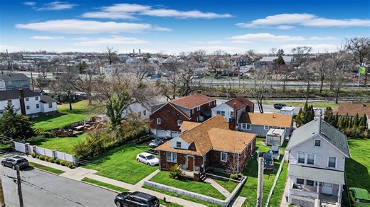 Portfolio of 2 For Sale - Staten Island, NY for Sale | LoopNet