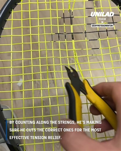 Replacing strings on badminton rackets 🎾 | UNILAD Tech