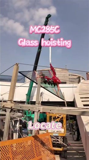 #Maeda MC285C #mini #crane -- Glass installation #machine #machinerychannel