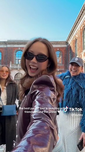 Icelandic Girls Around the World: Uniting with Friends in a Magical Journey