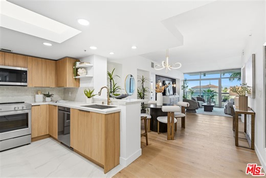 13700 Marina Pointe Dr #511, Marina del Rey, CA 90292 - MLS 26727553 - Coldwell Banker