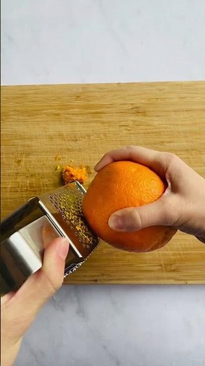 How to perfectly zest an orange! 🍊 #bakingtips #bakingvideo #recipevideo #orange