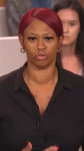 Woman will help her sister, not the man! | Hot Bench