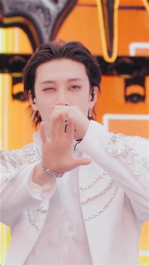Stray Kids LIVE Blu-ray『Stray Kids World Tour ＜dominATE JAPAN＞』 Solo Edit Ver. (Bang Chan)