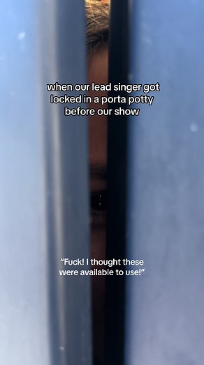 it’s the “stay there” for me.. #nightmare #ontour #jackass