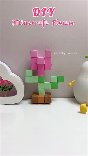 Crafty Beauti on Instagram: "DIY Minecraft Flower | #diy #art #crafts #handmade #viralreels #trendingreels #craft #fyp #artwork #aesthetic #explorepage✨"